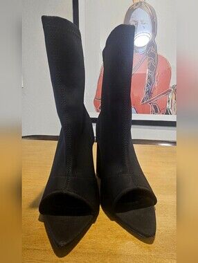 Cape Robbin Black Peep Toe Ankle Booties Size 11 Block Heel Stretch Booties
